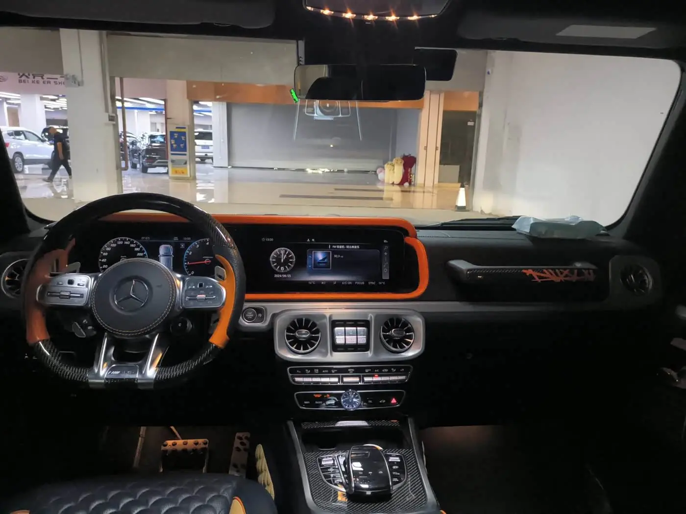 Mercedes-Benz G-Class 2020 — Фото 5/9