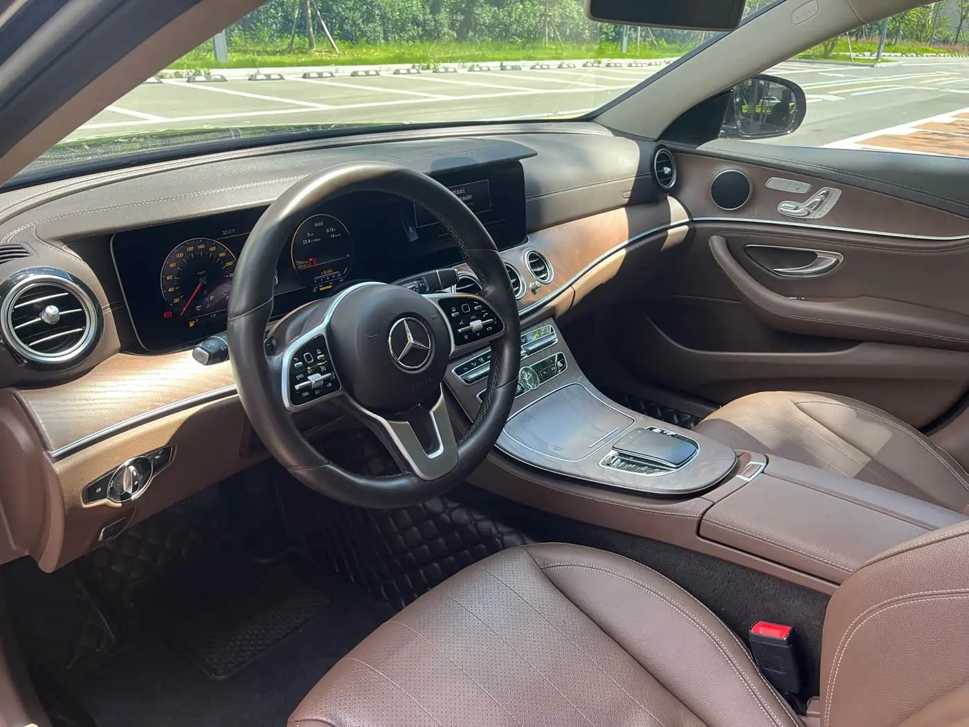 Mercedes-Benz E-Class 2018 — Фото 4/9