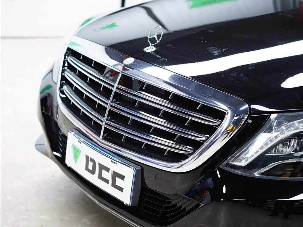 Mercedes-Benz Maybach S-Class 2017 — Photo 16/20