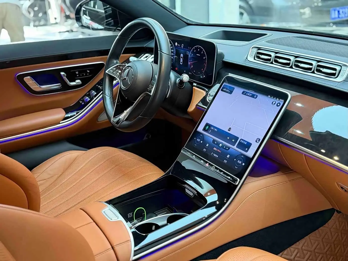 Mercedes-Benz S-Class 2022 — Photo 8/13