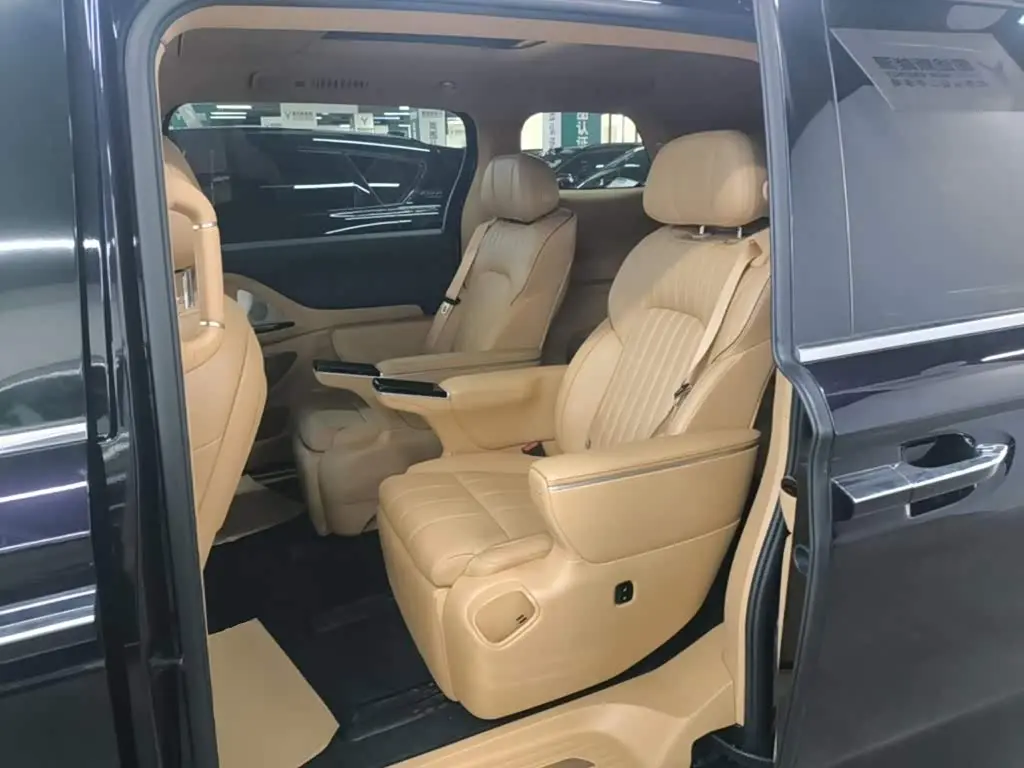 Voyah Auto Voyah Dreamer 2024 — Photo 17/20