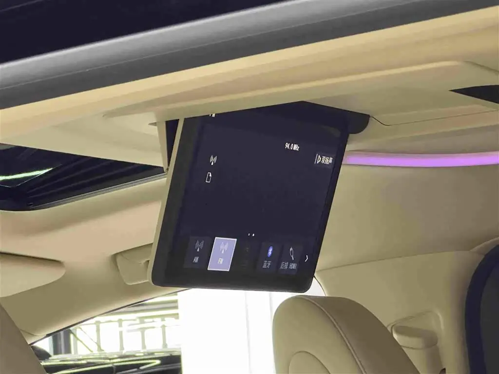 Toyota Vellfire 2022 — Photo 12/20