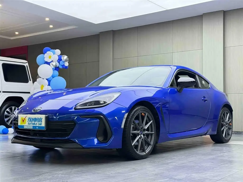 Subaru BRZ 2023 — Фото 1/14