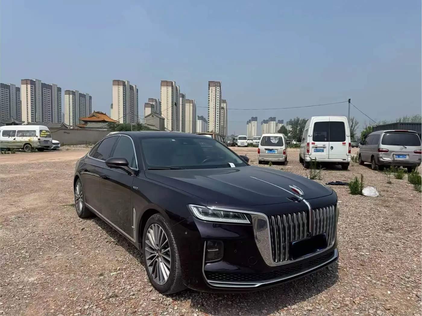 Hongqi H9 2022 — Şəkil 3/9