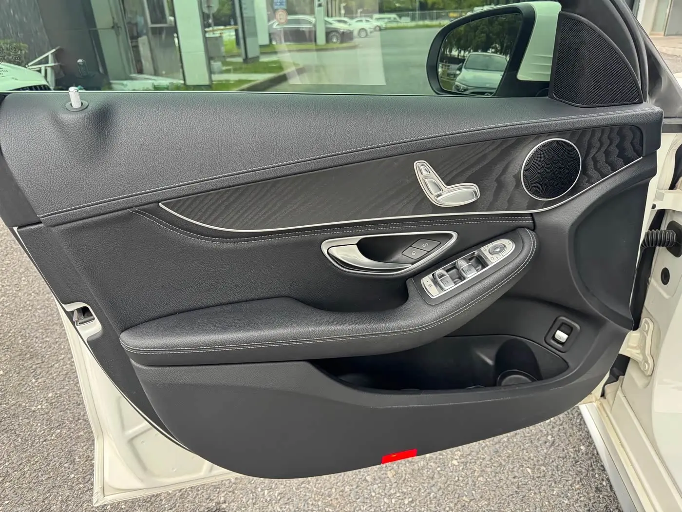 Mercedes-Benz C-Class 2019 — Şəkil 13/17