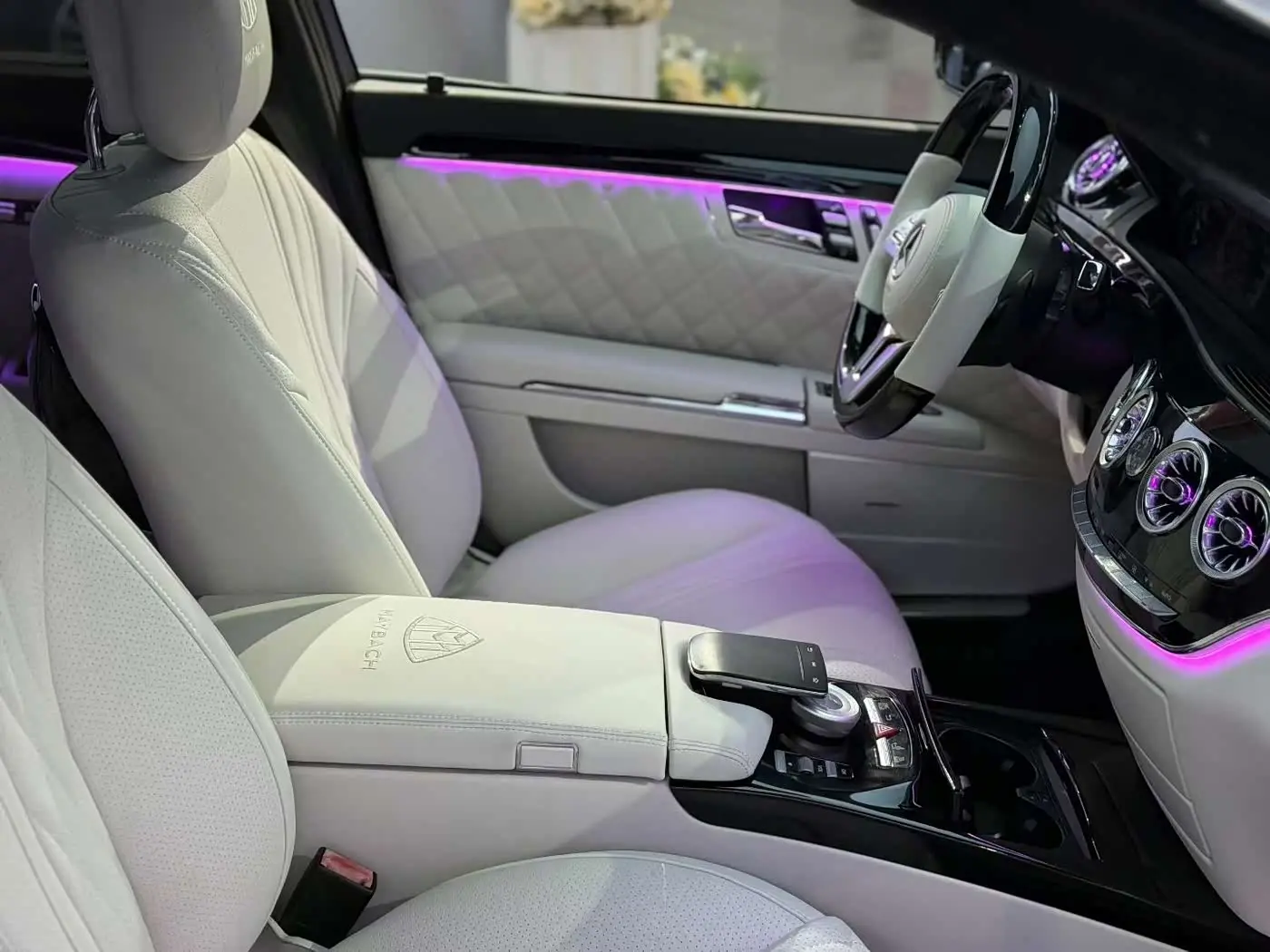 Mercedes-Benz S-Class 2012 — Şəkil 6/9