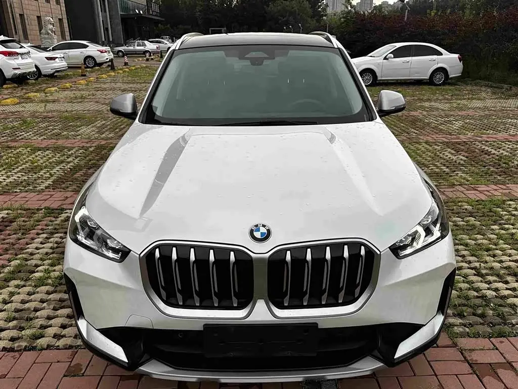 BMW X1 2023 — Şəkil 2/20