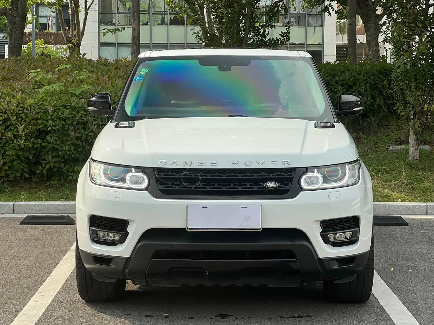 Land Rover Range Rover Sport 2014 — Photo 2/20