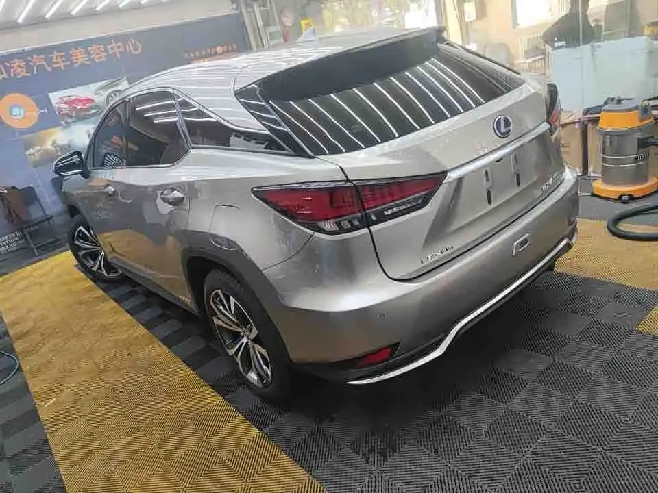 Lexus RX 2022 — Photo 5/5