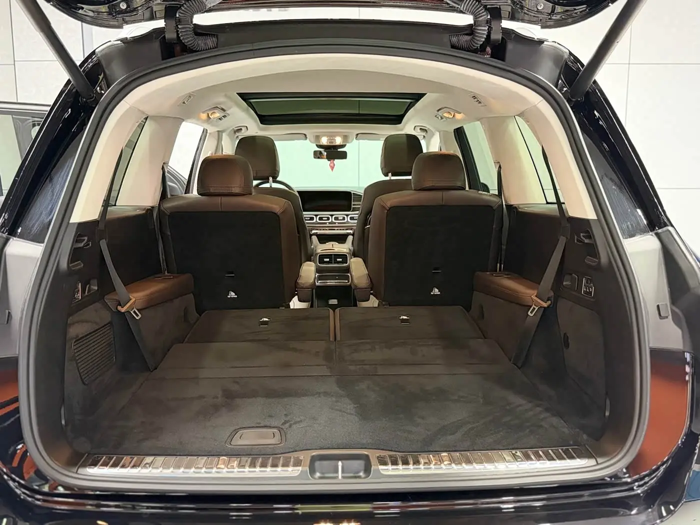 Mercedes-Benz GLS 2023 — Фото 15/20