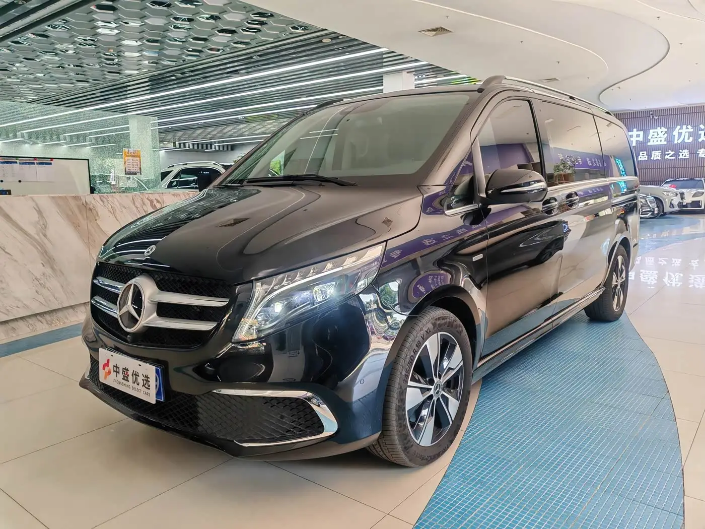 Mercedes-Benz V-Class, 2023