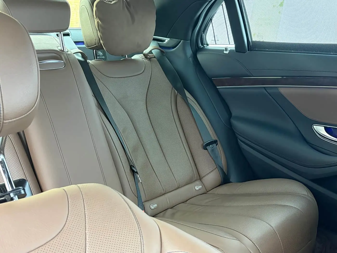 Mercedes-Benz S-Class 2020 — Photo 17/20