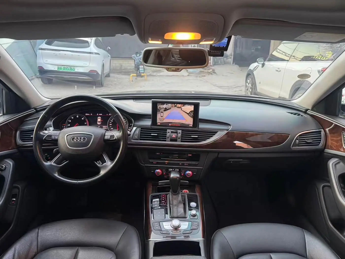 Audi A6L 2016 — Şəkil 8/16