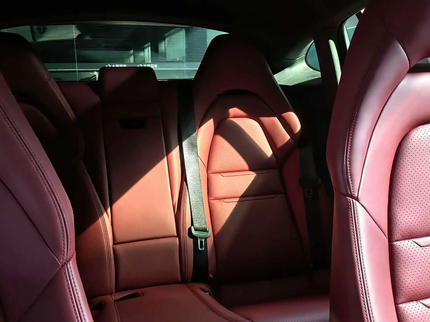 Porsche Panamera 2022 — Photo 10/14