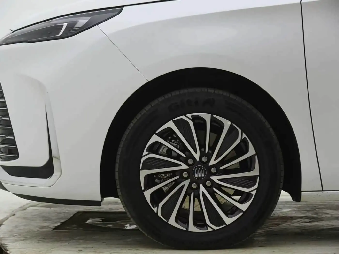 Buick GL8 New Energy 2025 — Şəkil 7/16