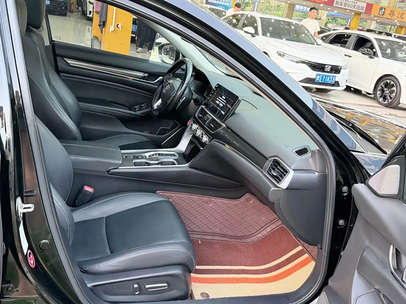 Honda Accord 2021 — Фото 9/14