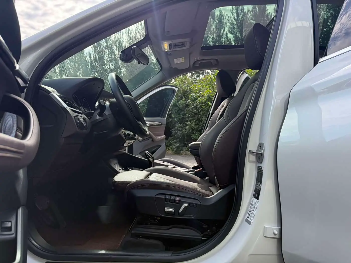 BMW X1 2022 — Photo 12/20