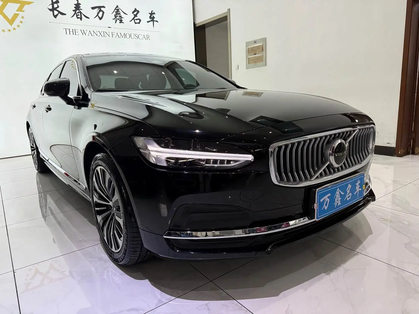Volvo S90 2024 — Photo 3/20