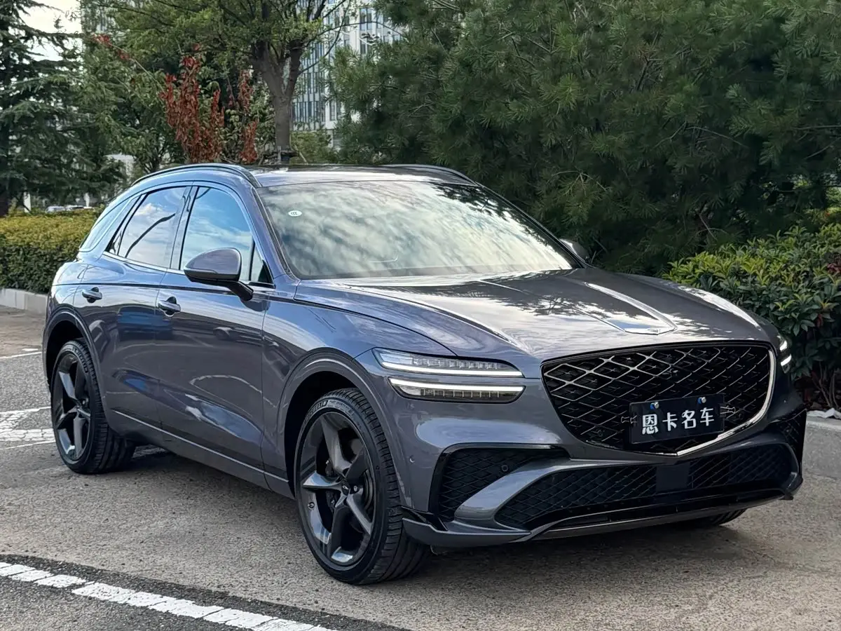 Genesis GV70 2025 — Photo 3/18