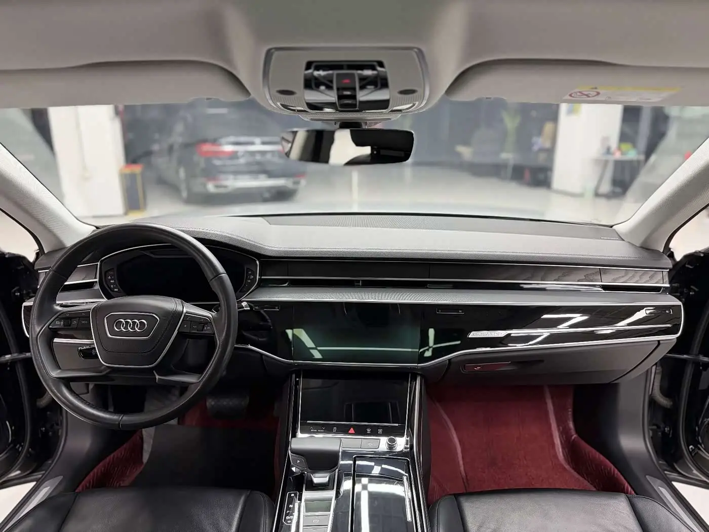 Audi A8 2018 — Photo 8/15