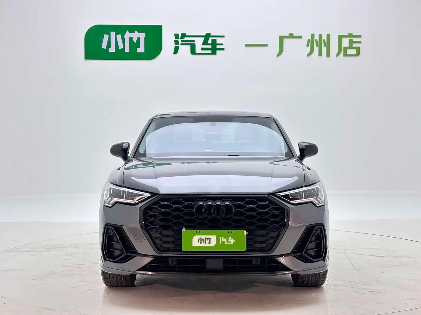 Audi Q3 Sportback 2023 — Фото 3/20