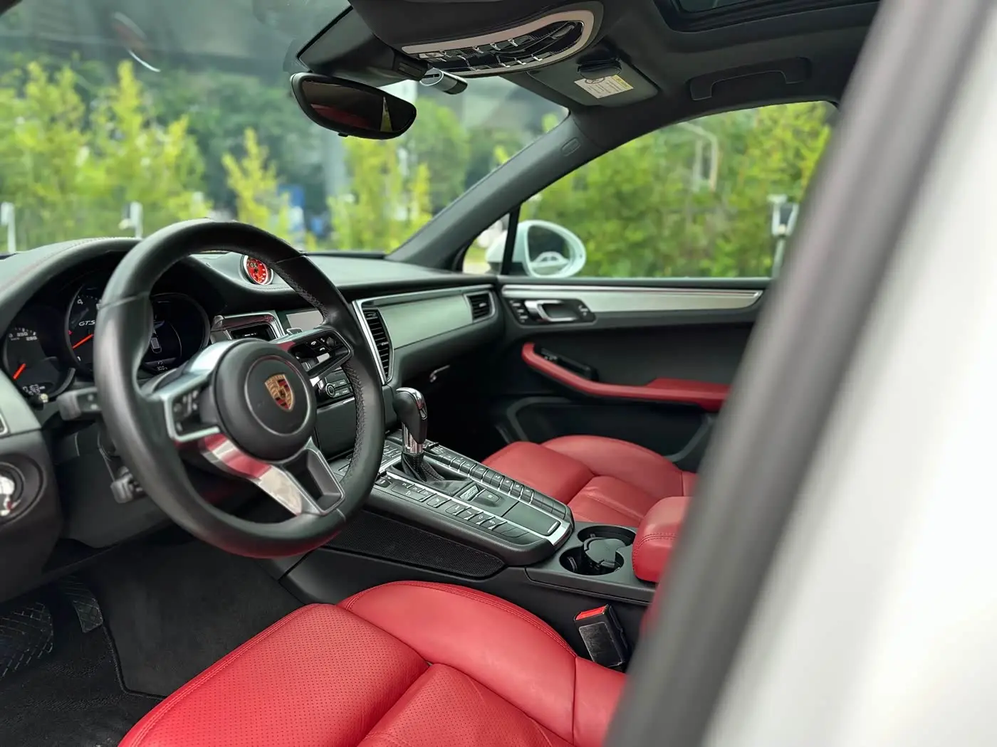Porsche Macan 2017 — Şəkil 9/18