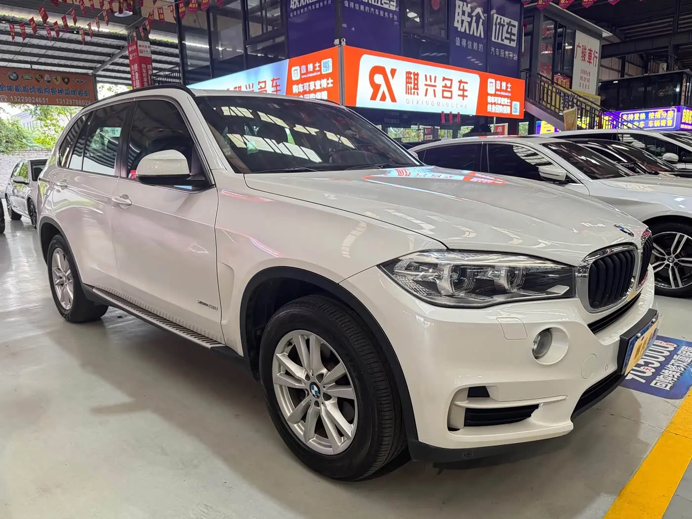 BMW X5 2015 — Фото 3/11