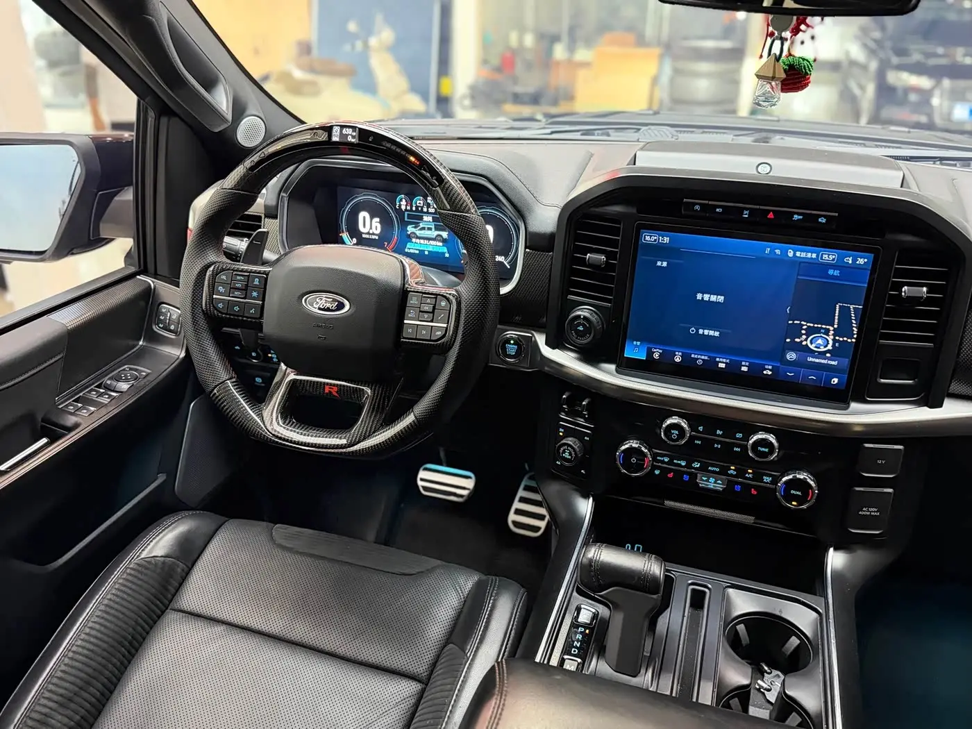 Ford F-150 Raptor 2023 — Photo 12/19