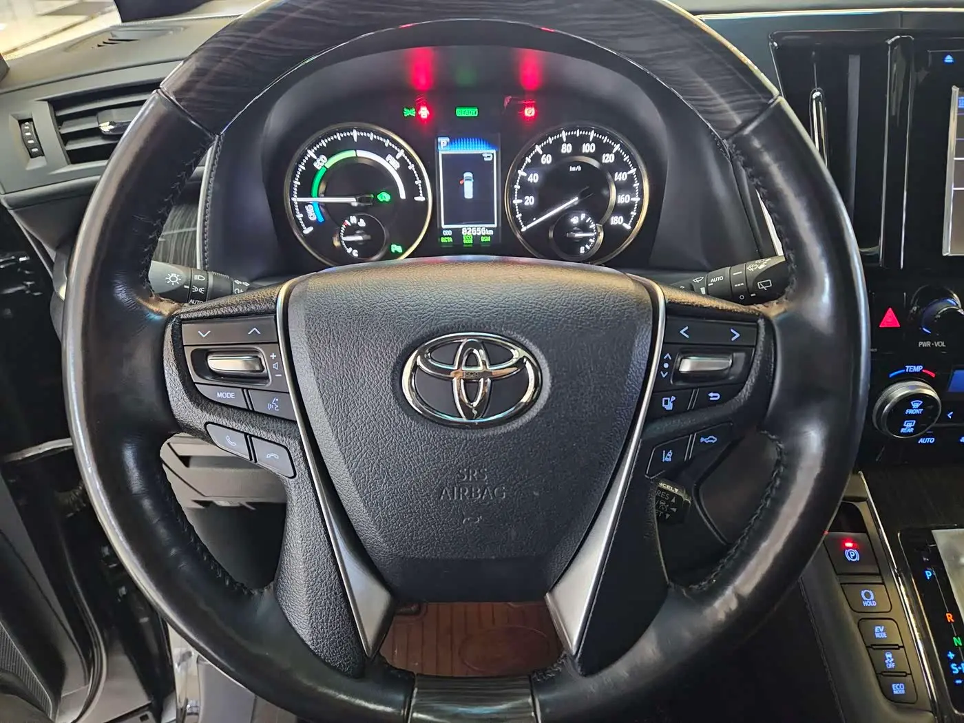 Toyota Alphard 2019 — Şəkil 9/20