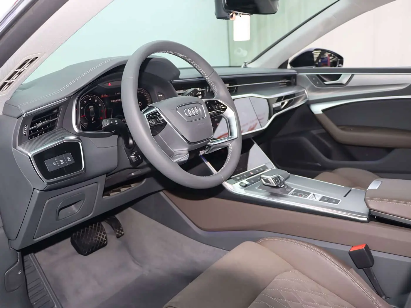 Audi A7L 2024 — Şəkil 6/20