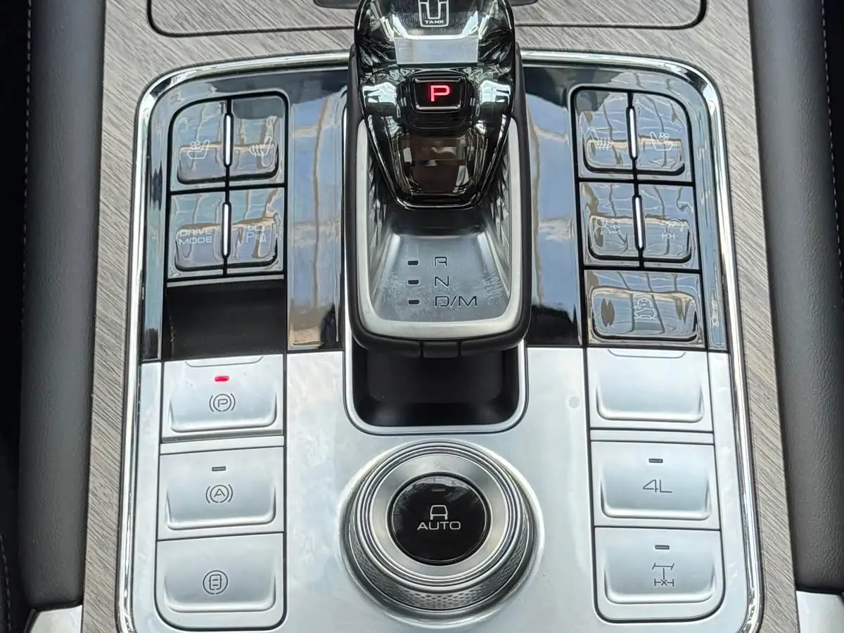 Tank 500 EV 2025 — ფოტო 15/20