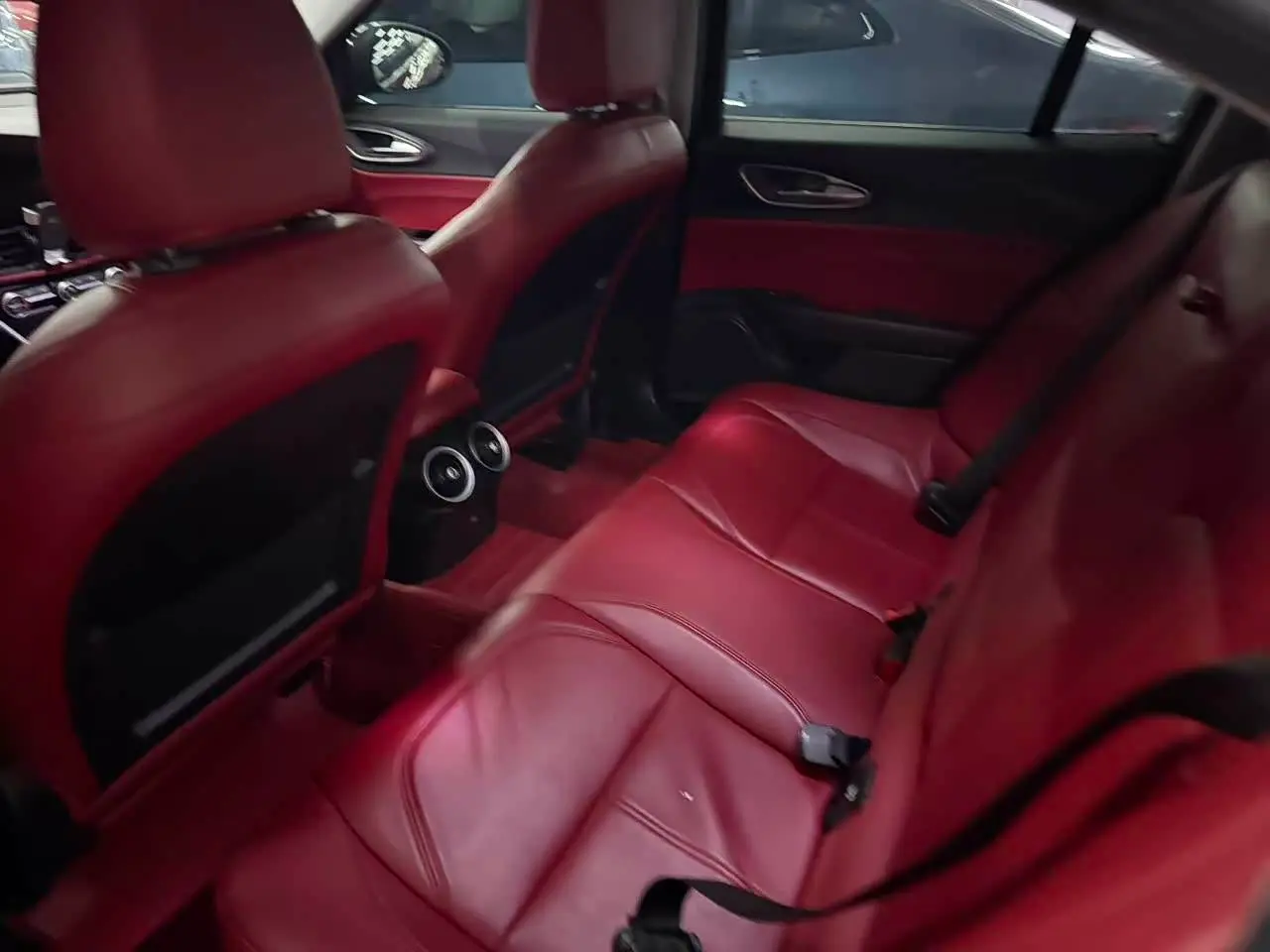 Alfa Romeo Giulia 2020 — Photo 9/15