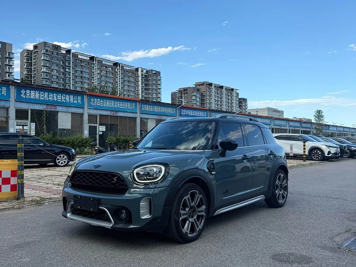 MINI COUNTRYMAN 2023 — Photo 1/20