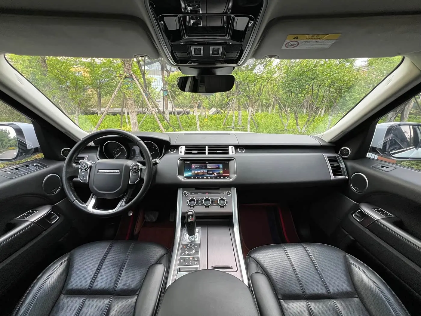 Land Rover Range Rover Sport 2017 — Photo 11/16