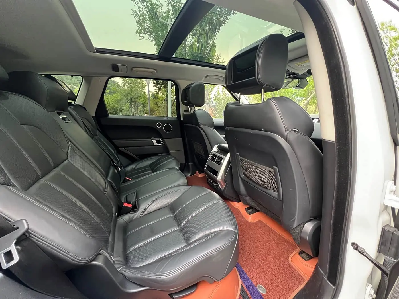 Land Rover Range Rover Sport 2017 — Photo 10/16