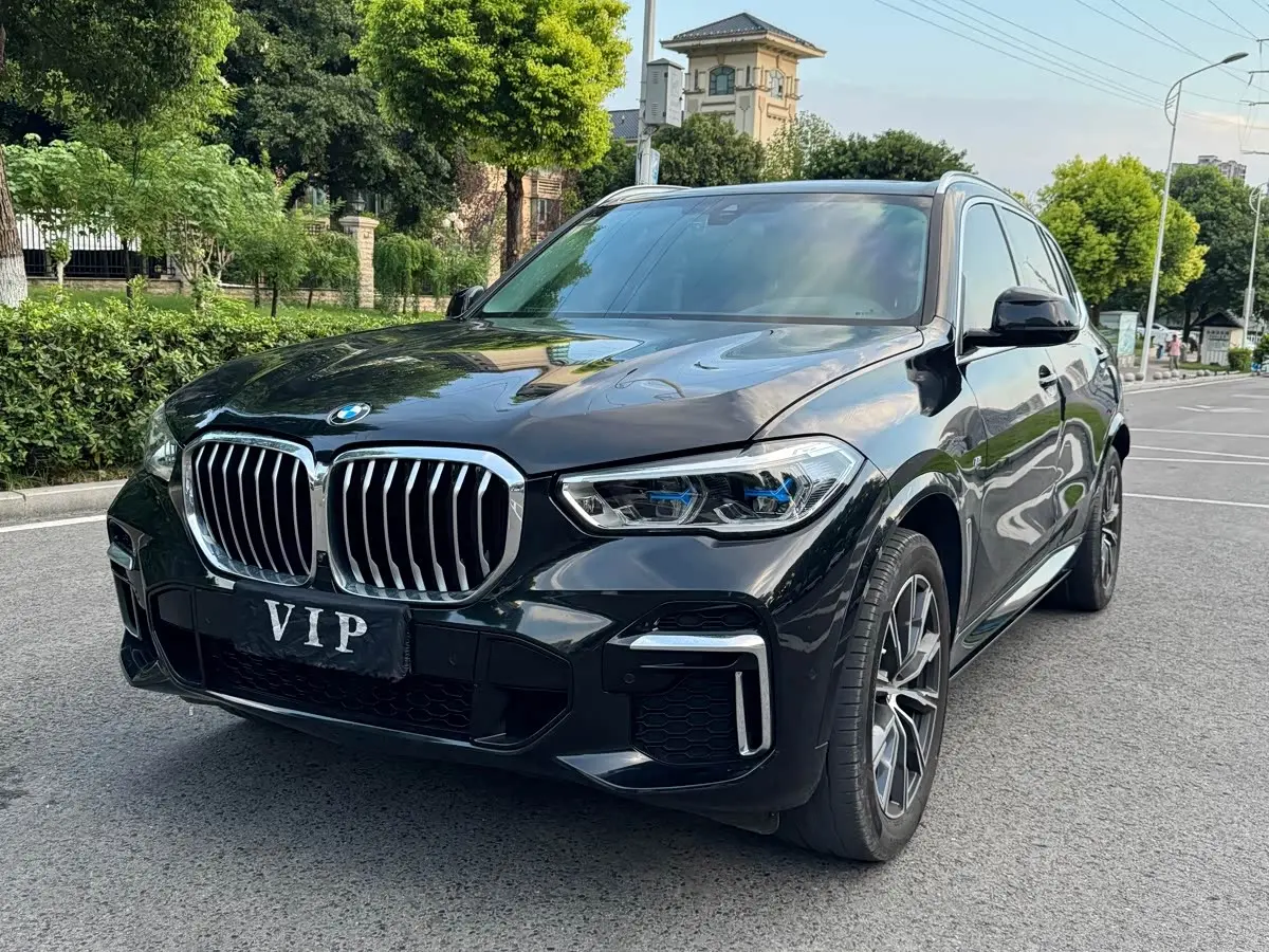 BMW X5 2023 — Фото 2/17