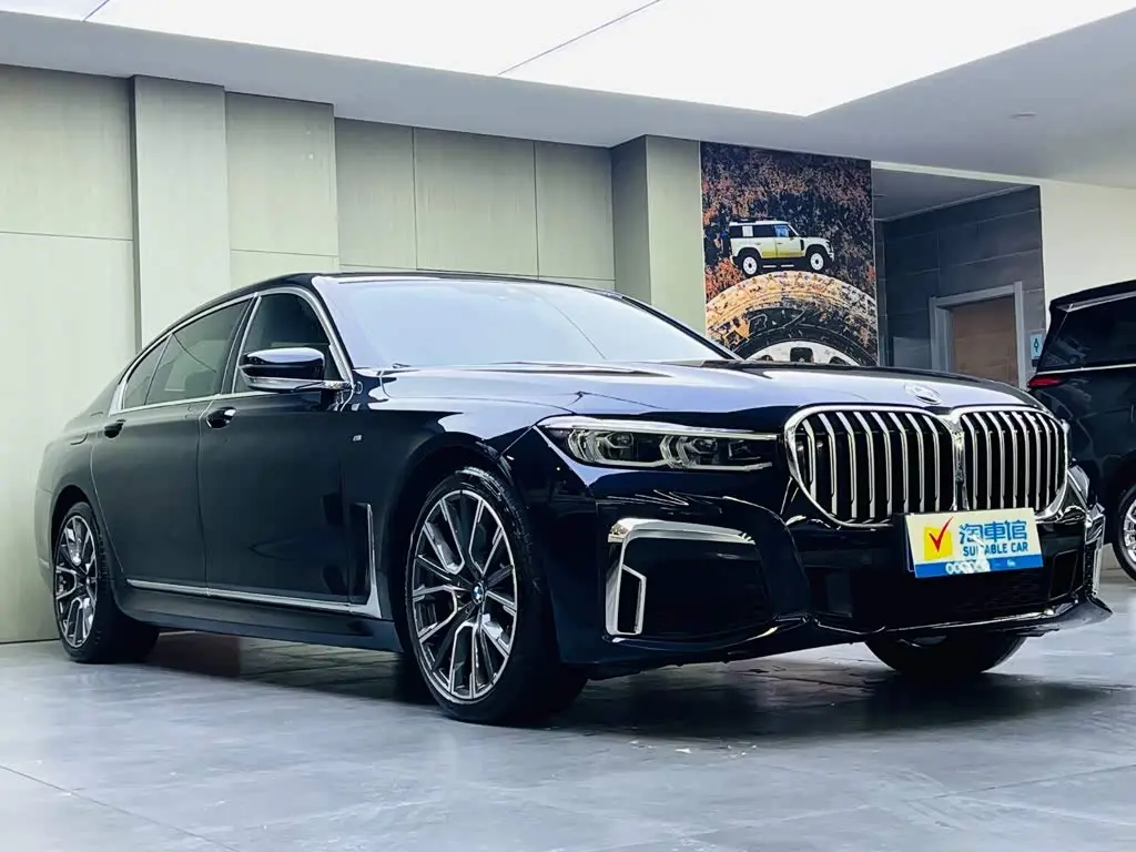 BMW 7 Series 2021 — Photo 3/17
