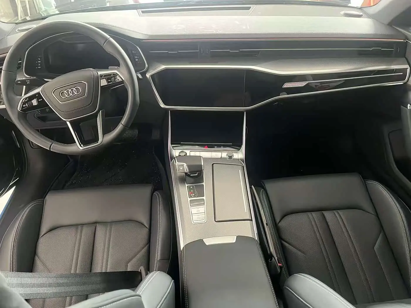 Audi A6L 2025 — Фото 8/9