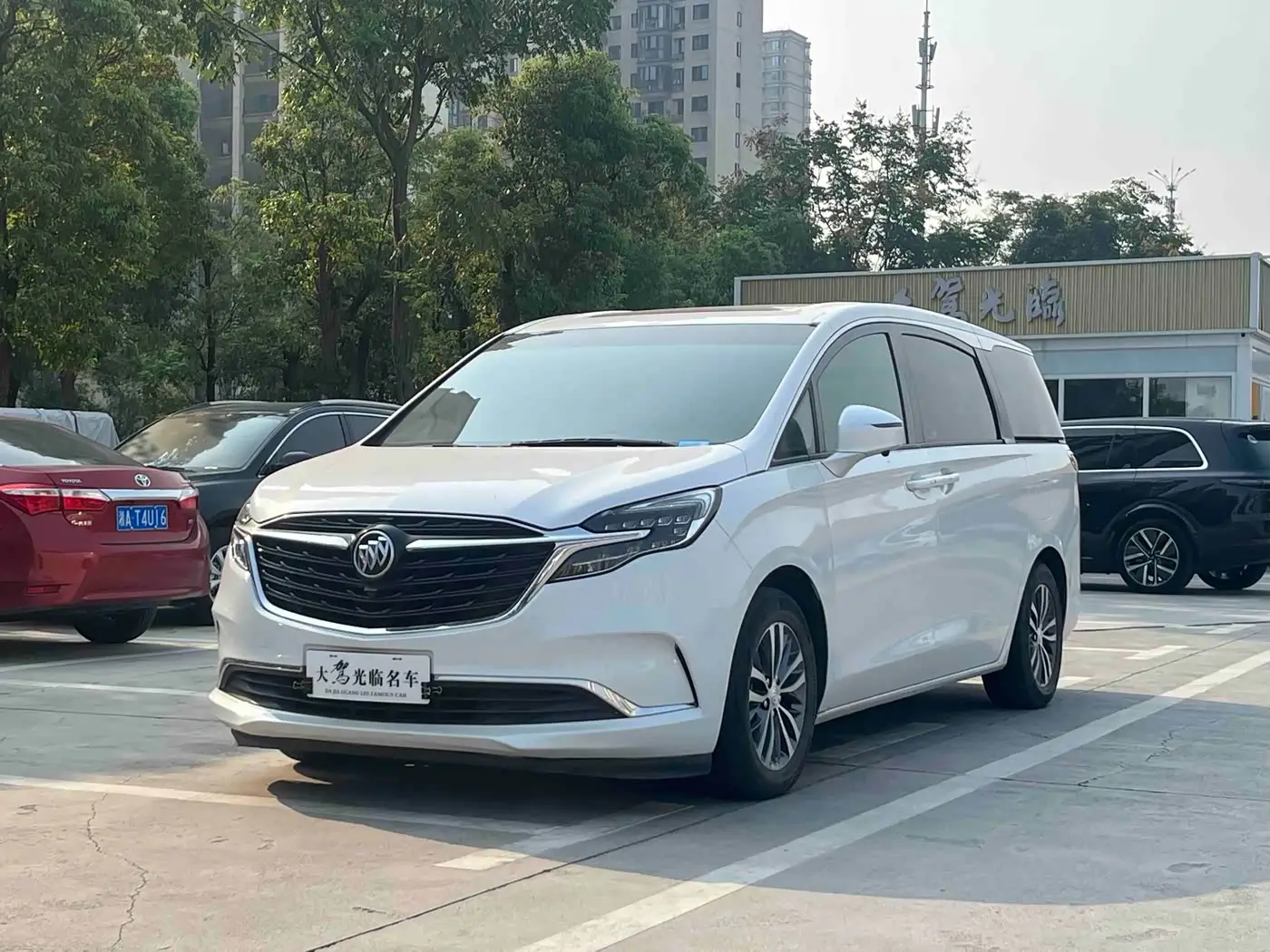 Buick GL8, 2021