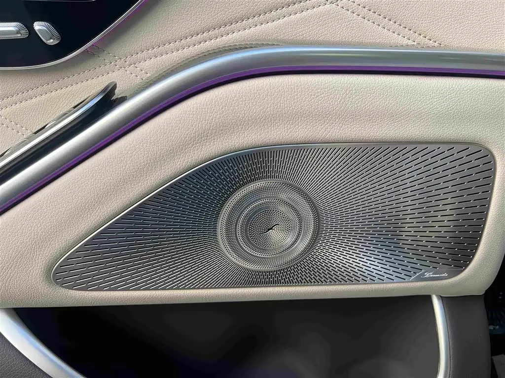 Mercedes-Benz Maybach S-Class 2025 — Фото 7/12