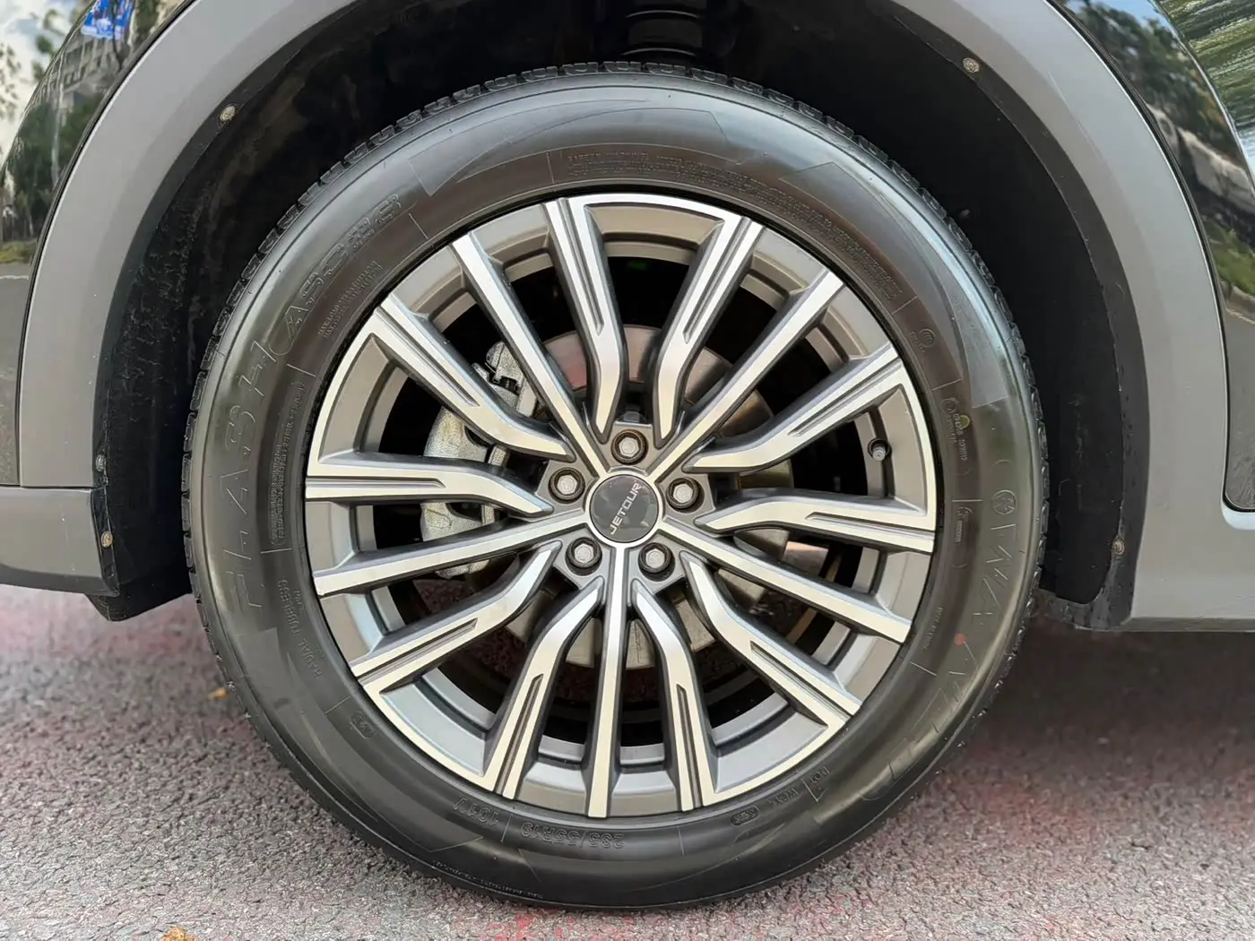 Jetour X70 PLUS 2023 — Photo 9/16