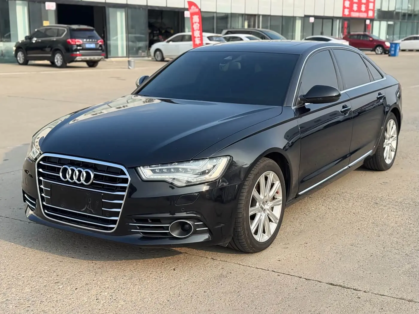 Audi A6L 2014 — Photo 1/20