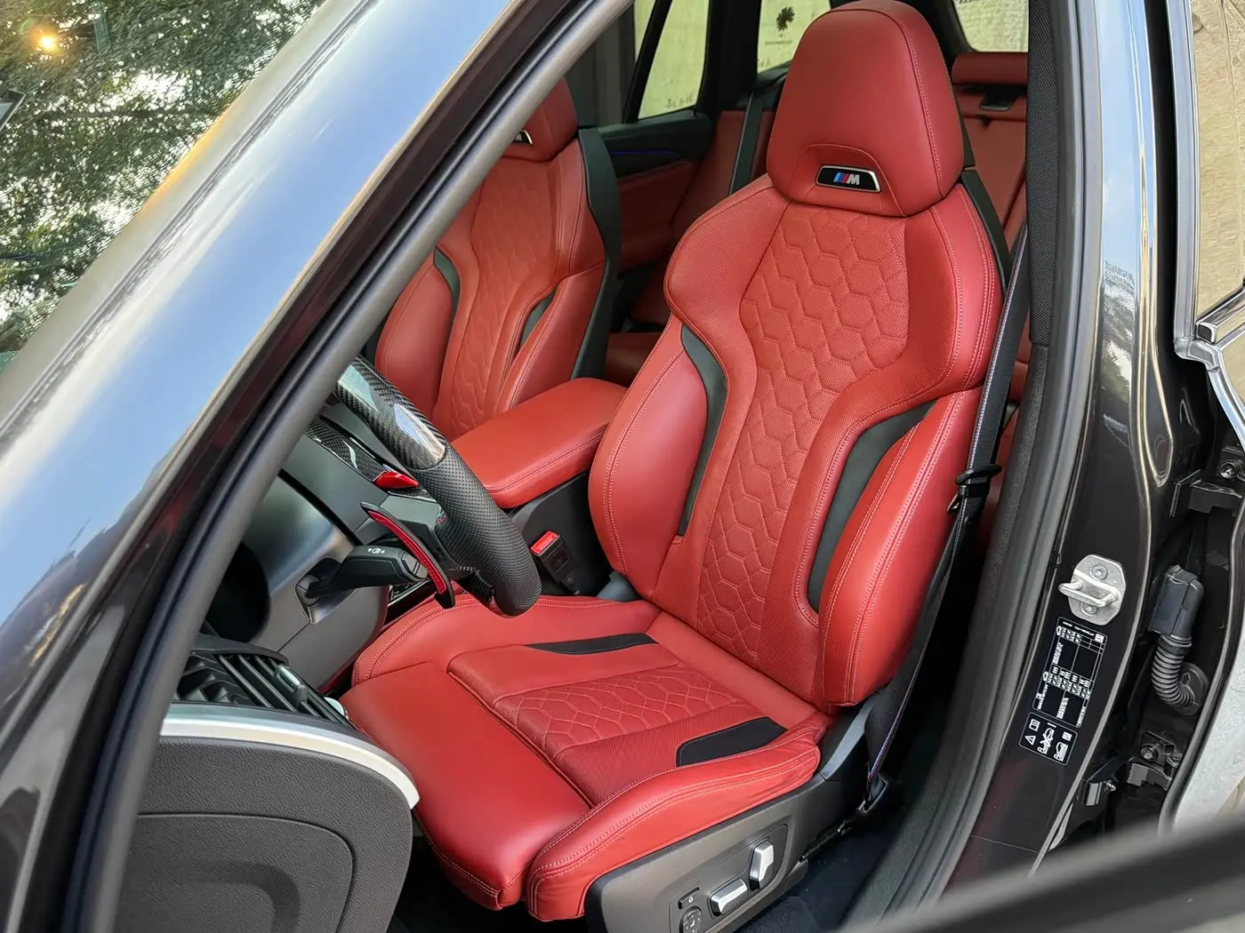 BMW X3 M 2021 — Photo 8/18