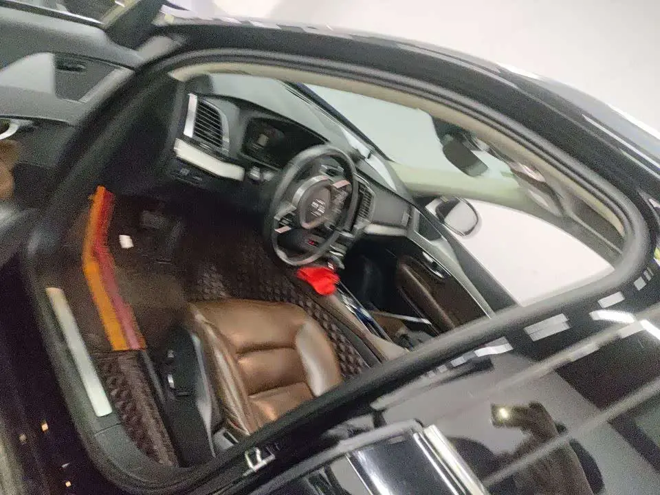 Volvo XC90 2019 — Photo 4/9