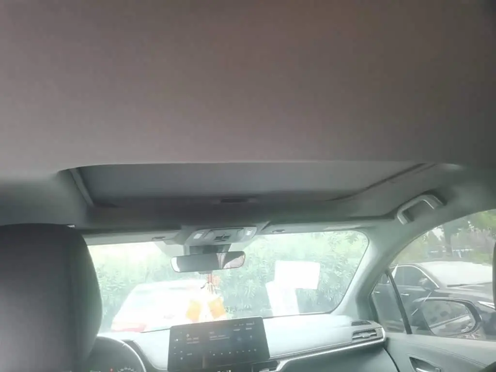 Toyota Sienna 2024 — Photo 18/20
