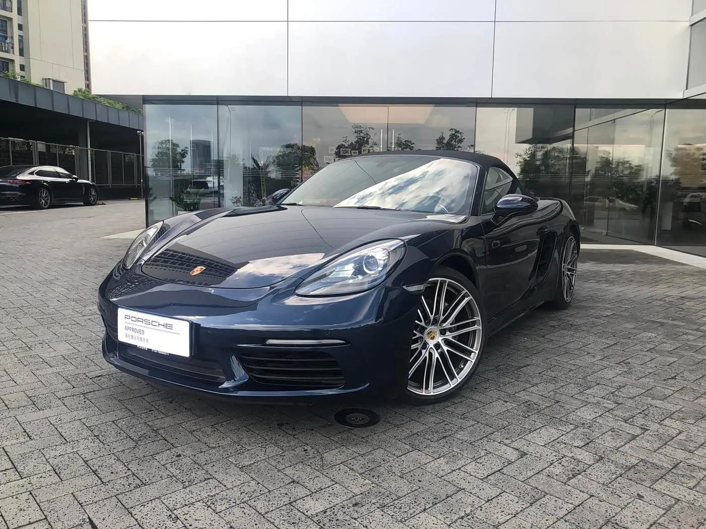 Porsche 718 2018 — Photo 1/10