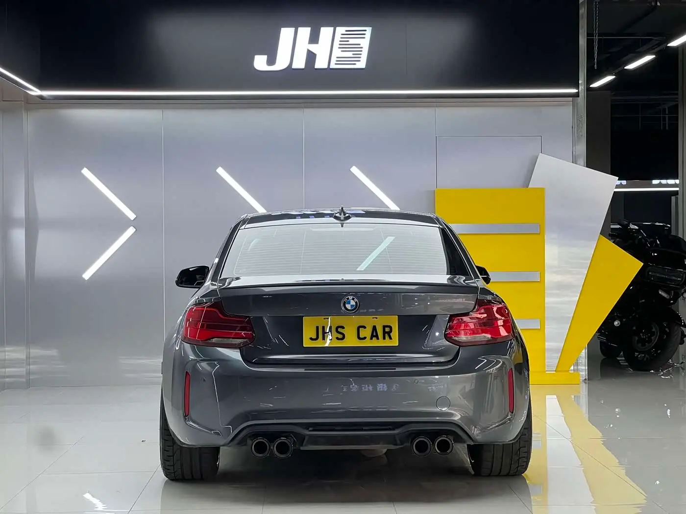 BMW M2 2017 — Şəkil 5/20