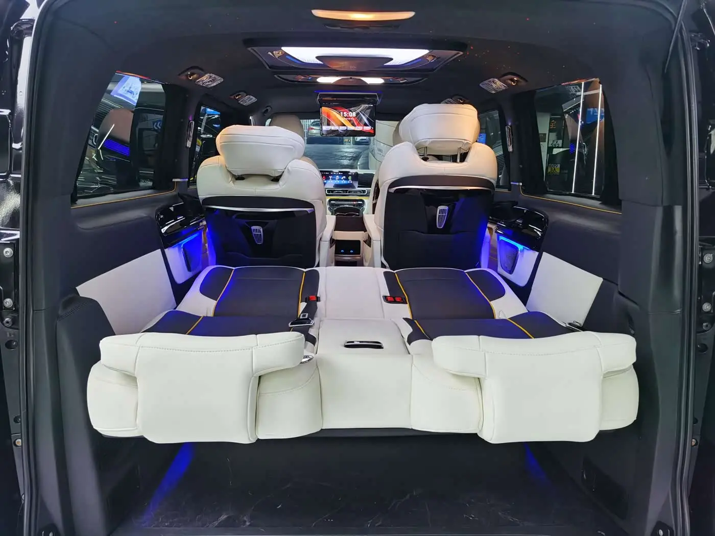 Mercedes-Benz Vito 2024 — Şəkil 14/15