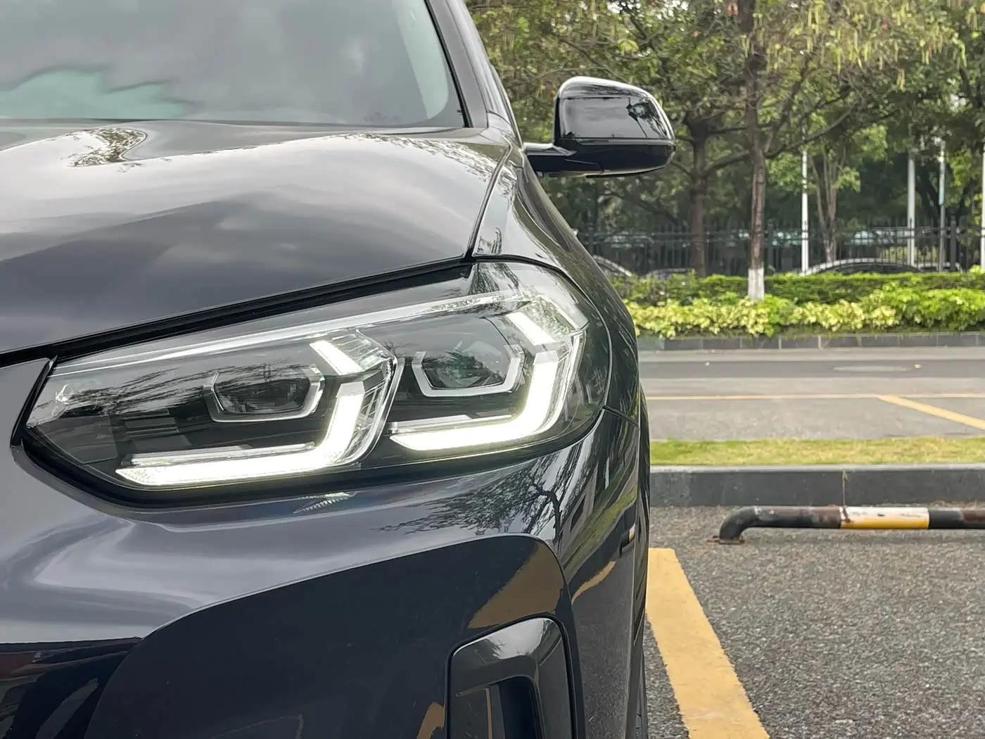 BMW X3 2024 — Photo 8/20