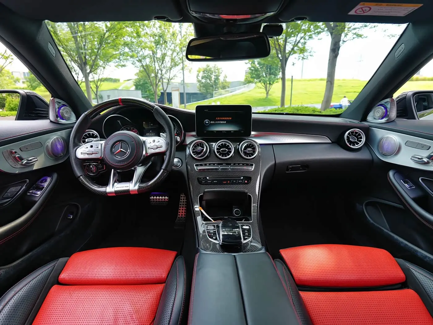 Mercedes-Benz C-Class AMG 2017 — Photo 12/13
